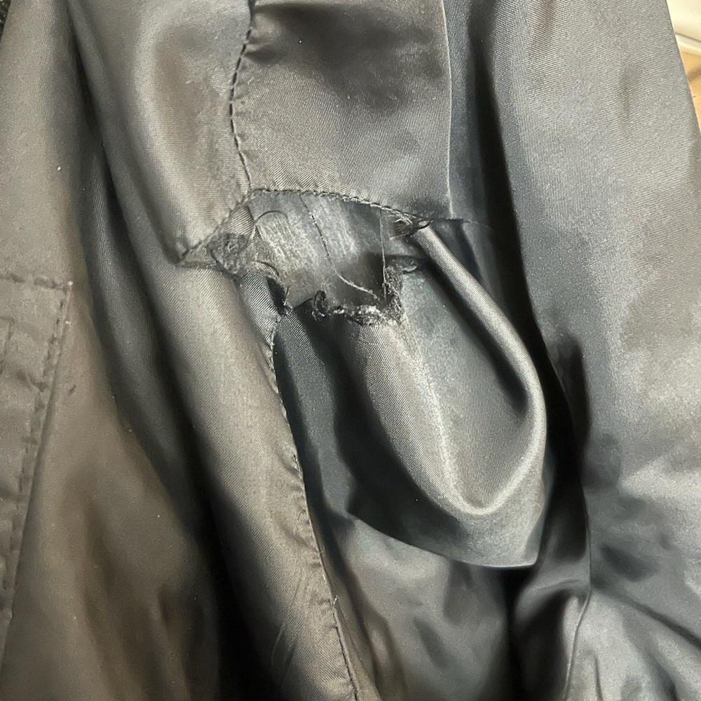 Vintage 80s Members Only Classic Black Bomber Jacket - Picture 6 of 7